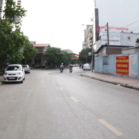 Cosy Star Apartment And Motel Hai Phong Exteriör bild